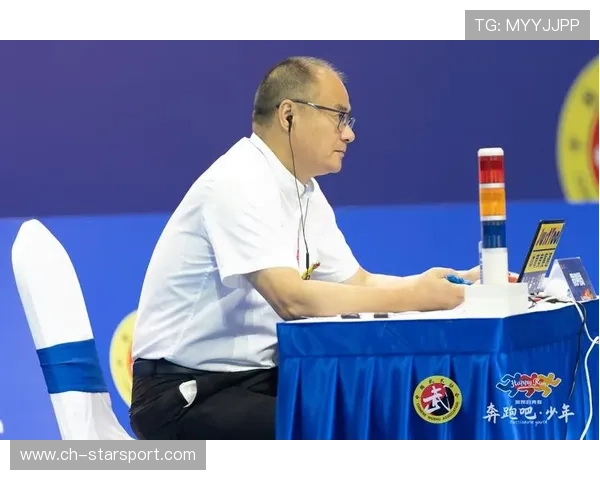 联赛加强青少年裁判培养体系 提升裁判整体水平,学生裁判 联赛加强青少年裁判培养体系 提升裁判整体水平,学生裁判