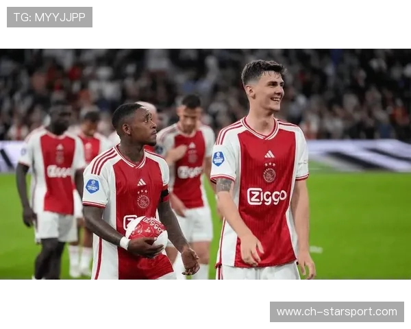 阿贾克斯继续领跑荷甲，冠军争夺愈加严峻，阿贾克斯荷甲9-0大胜 全队8人破门